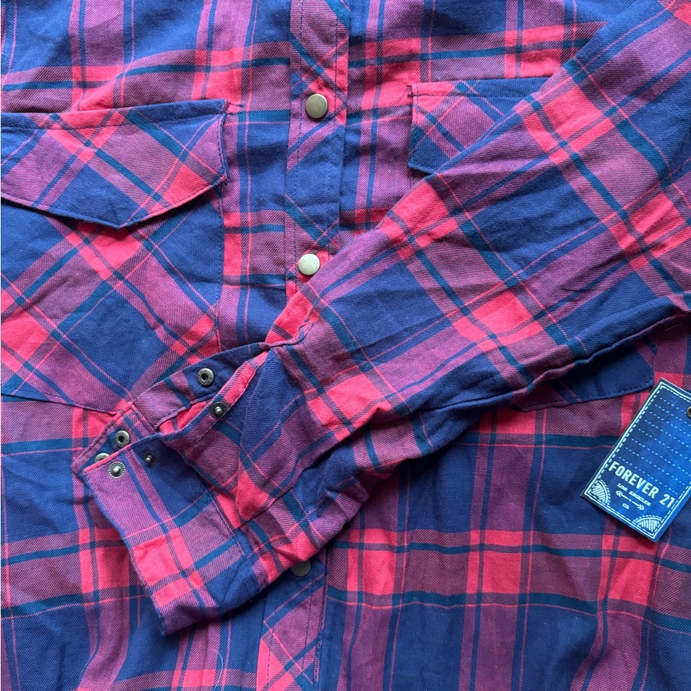 Red/blue plaid bottom down blouse
